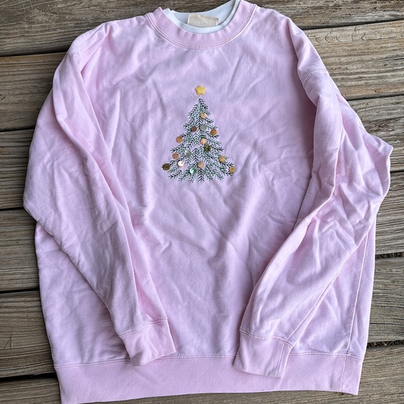 M & C Sportswear Tops - Ornate Tree Sweatshirt